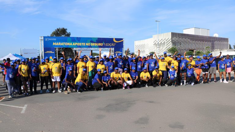 COM O INTUITO DE PROMOVER A CULTURA DE SEGUROS E A COESÃO NO SECTOR